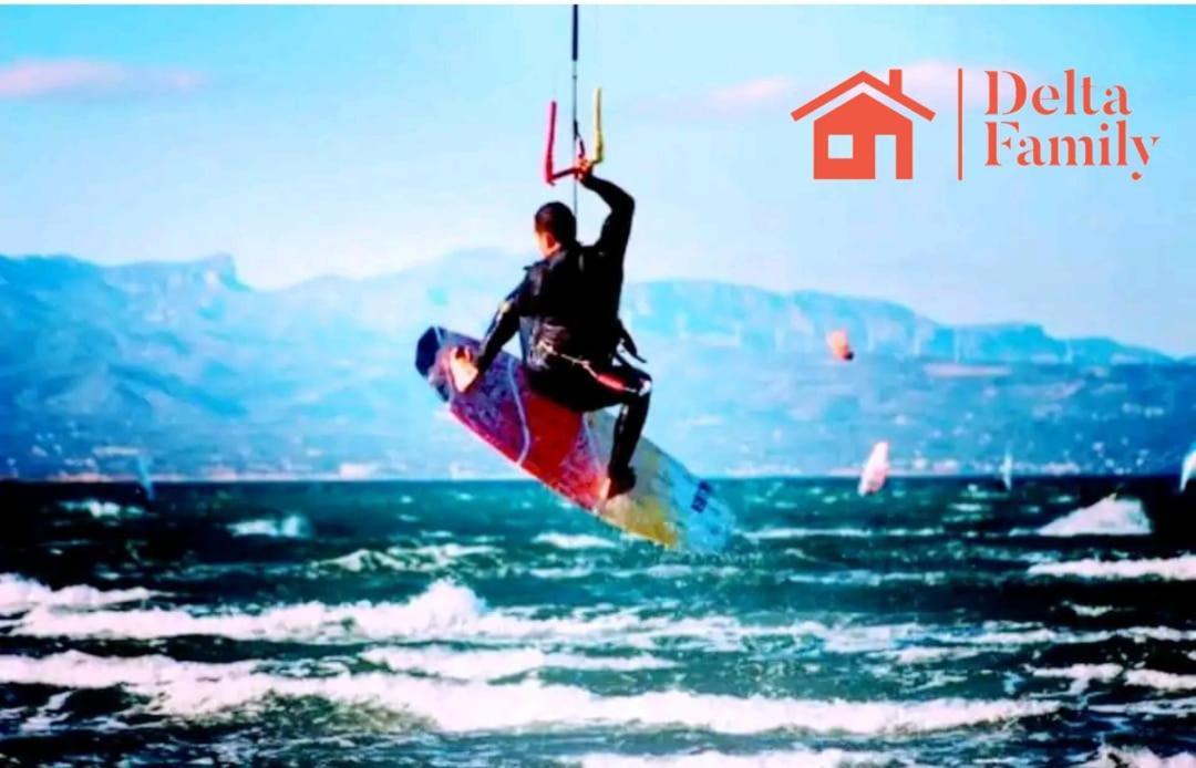Els MuntellsDeltafamily ¡ Barbacoa,Piscina, Wifi Chromecast !!アパートメント エクステリア 写真